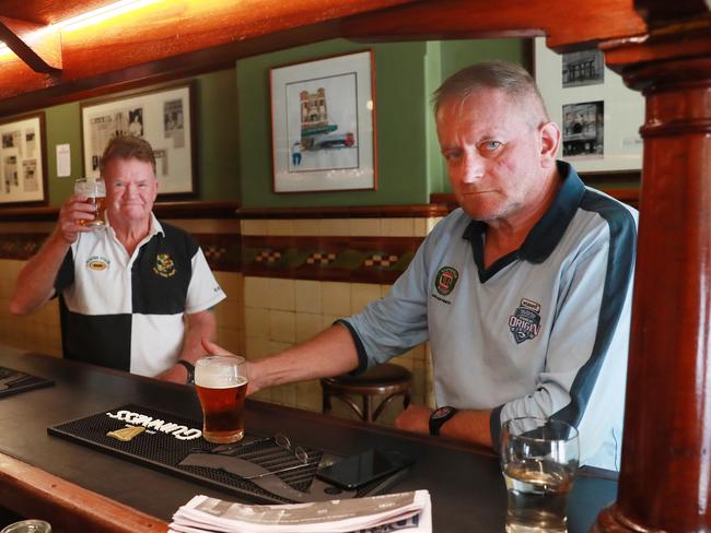 Sam Vojsk, right, and Doug Thomas have last drinks at the The Fortune of War, Sydney's oldest pub. Picture: John Feder