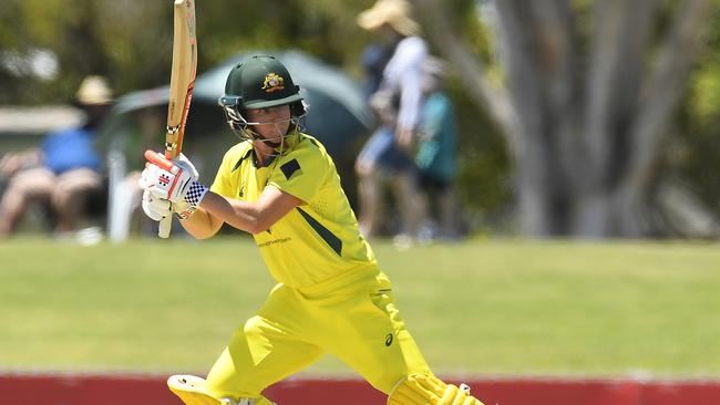 Beth Mooney has suffered a brokien jaw (Photo by Albert Perez/Getty Images)