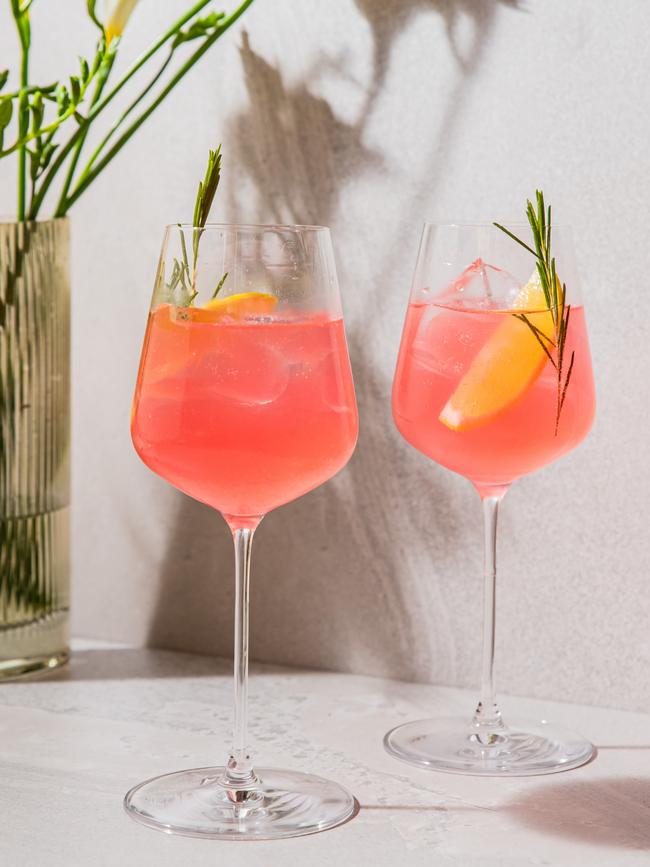 Light and refreshing, this spritz is the perfect treat.