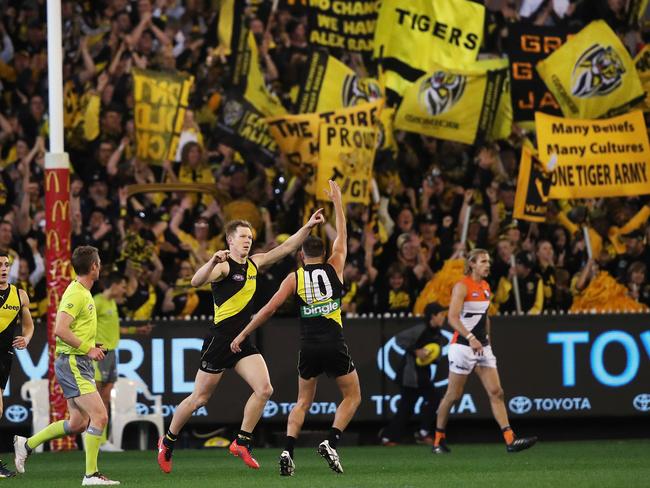 Jack Riewoldt celebrates a goal during the preliminary final. Picture: Phil Hillyard