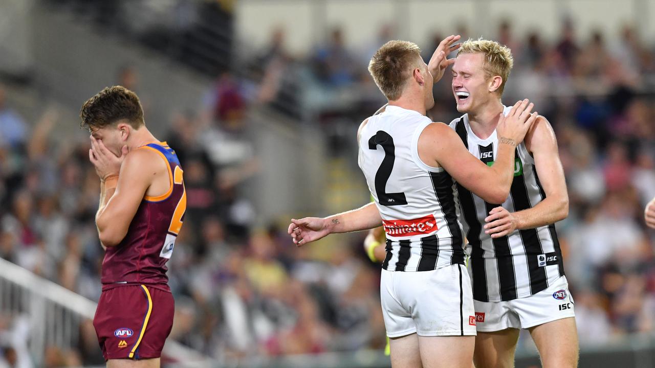 Jordan De Goey celebrates a goal with Jaidyn Stephenson.