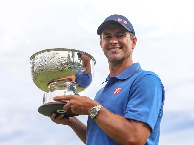 MELBOURNE, AUSTRALIA - DECEMBER 06: Adam Scott of Australia holds the trophy after winning the 2023 Cathedral Invitational at Cathedral Lodge & Golf Club on December 06, 2023 in Melbourne, Australia. (Photo by Asanka Ratnayake/Getty Images)