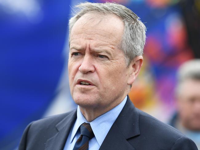 ‘Backbone of our workforce.’ Bill Shorten is calling on casual workers to be backed under the JobKeeper scheme. Picture: AAP