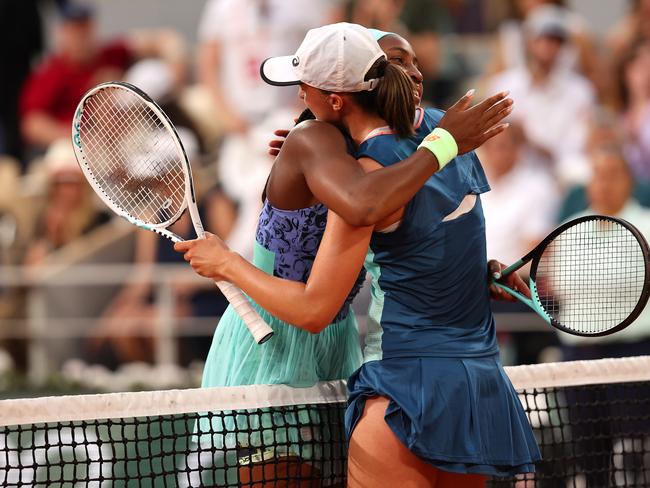 Iga Swiatek and Coco Gauff embrace after the match. Picture: Getty Images