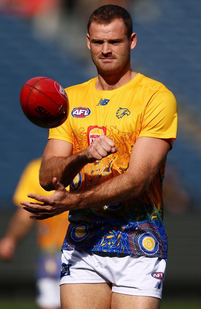 Matt Flynn faces Tristan Xerri in round 13. Picture: Morgan Hancock/AFL Photos/via Getty Images
