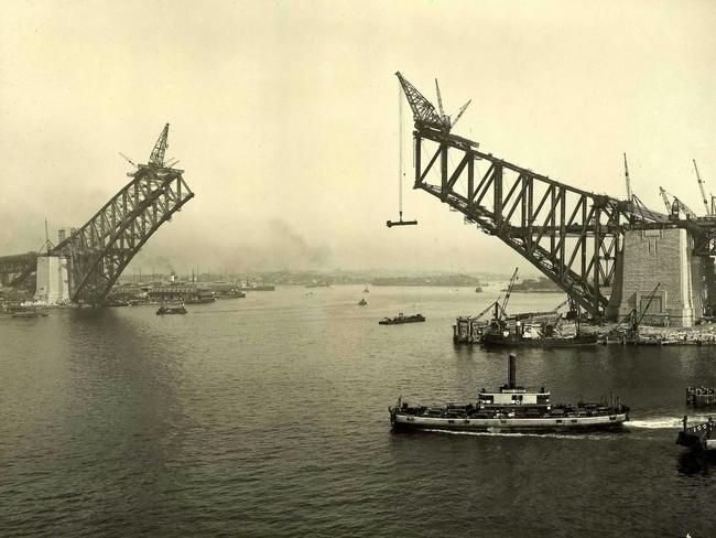 Sydney Harbour Bridge under construction on 31 March 1930.