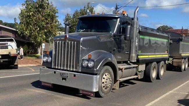 Unmarked trucks and dogs have been moving up the Palmerston Highway en route to Arriga. Picture: John Andersen