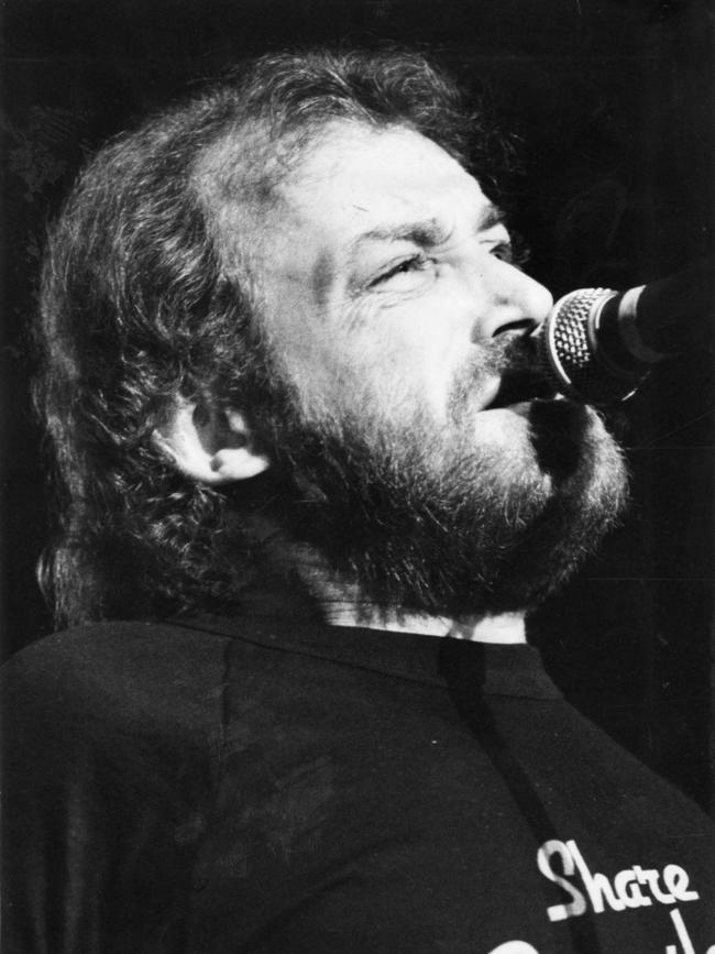 Singer Joe Cocker on stage in his Adelaide concert at Thebarton Town Hall, 1981.