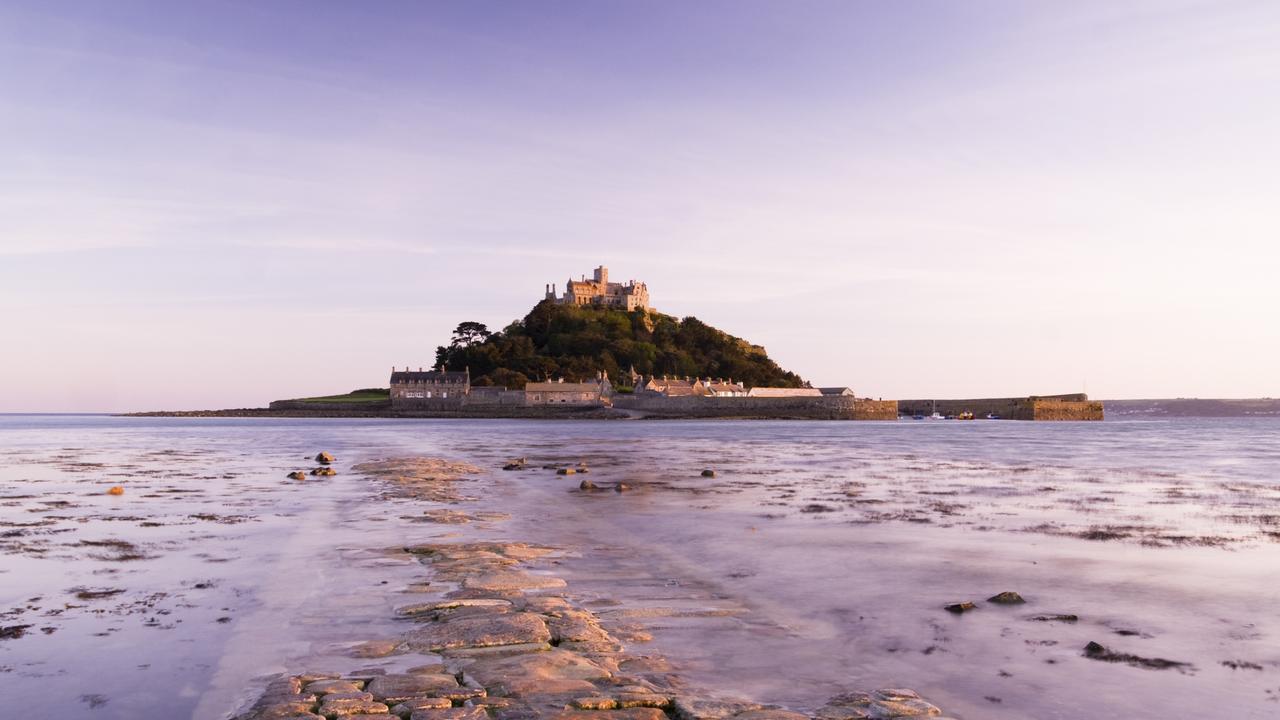 St Michaels Mount Cornwall History And Facts Au 