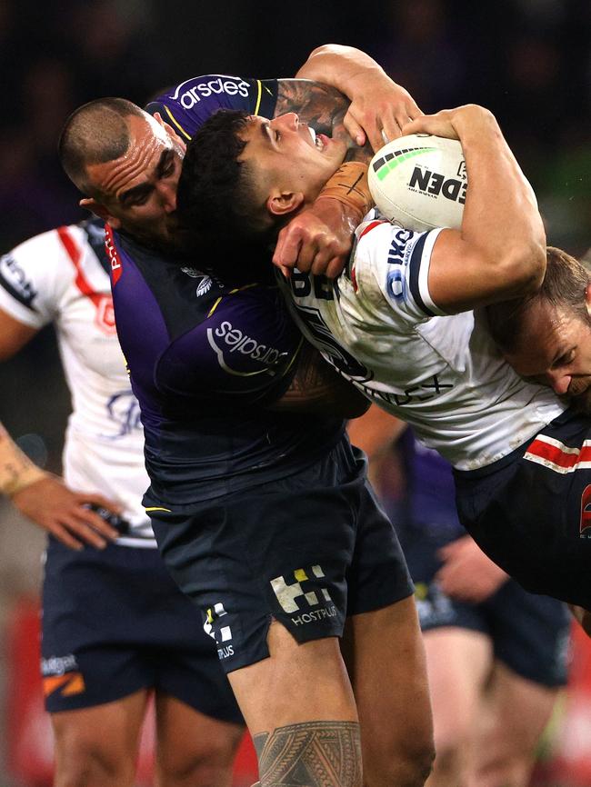 Nelson Asofa-Solomona before dropping an elbow on Joseph Suaalii. Picture: NRL