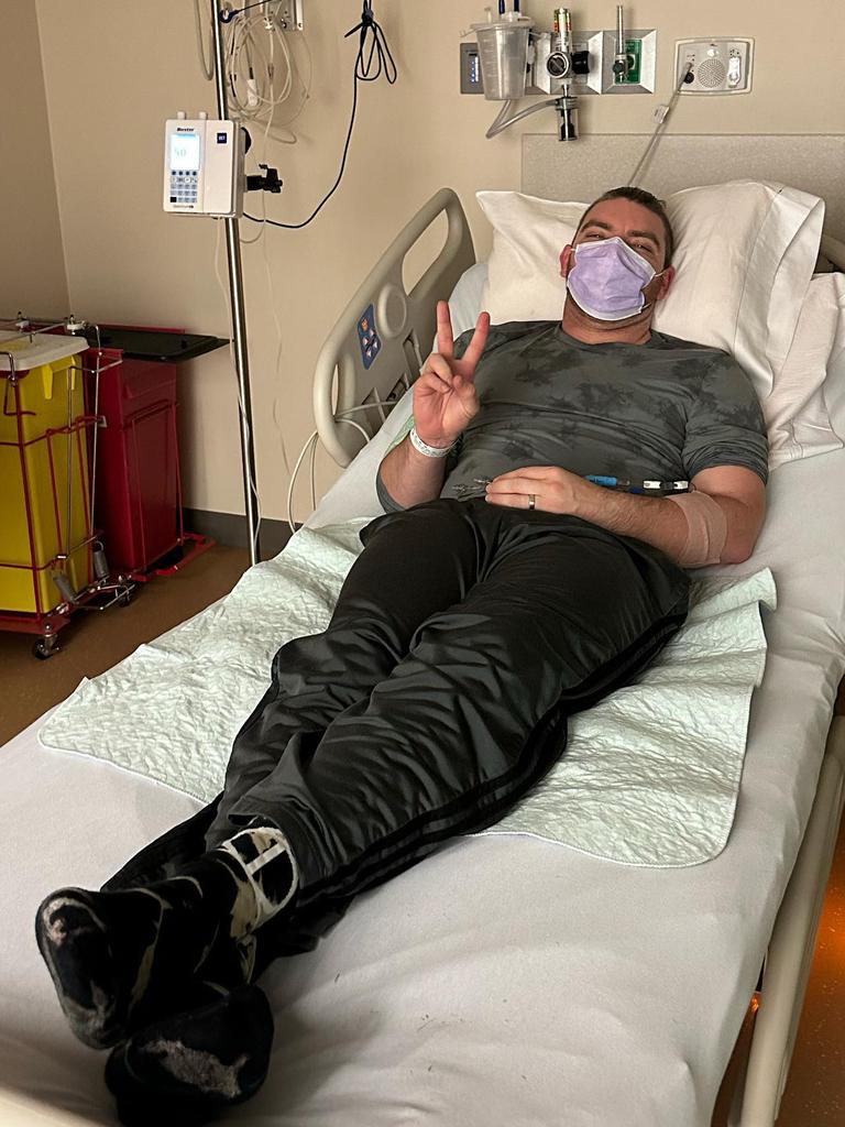 Hendriks during his cancer treatment. Picture: Instagram