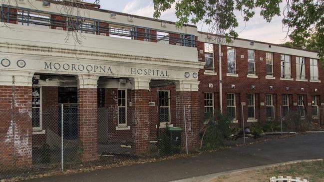 Mooroopna Hospital. Picture: Whattimeforgot.com