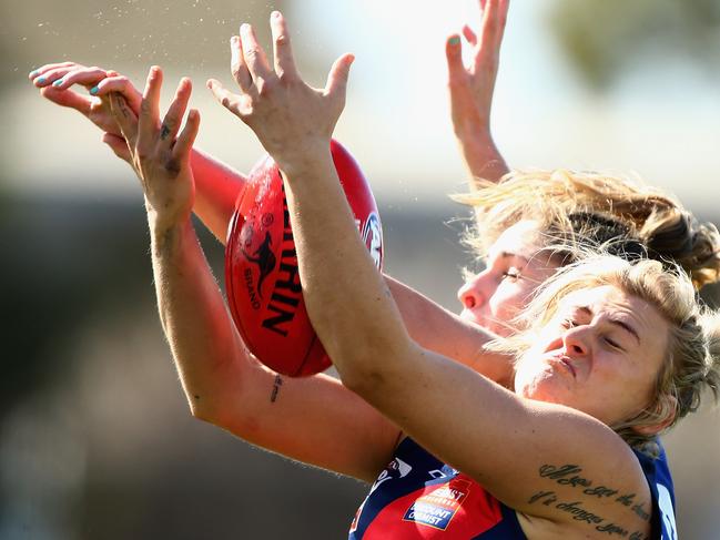 MELBOURNE, VICTORIA - AUGUST 27:  Brittany Grech of Diamond Creek marks during the round 14 Women's VFL match between Melbourne University and Diamond Creek at Melbourne University on August 27, 2017 in Melbourne, Australia.  (Photo by Robert Prezioso/AFL Media/Getty Images)