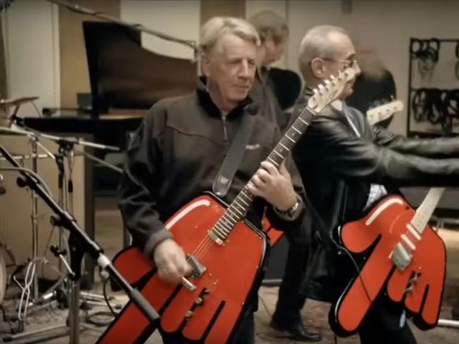 Rick Parfitt & Status Quo perform Down Down for Coles Australia