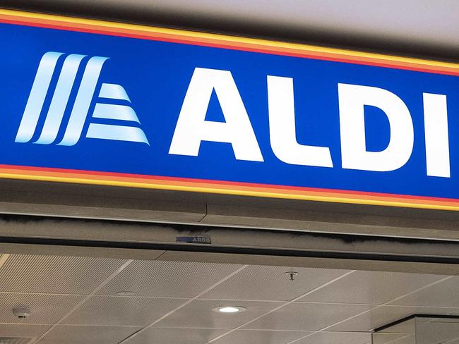 No queue and almost empty Aldi at Toombul Shopping Centre on the first day of the three-day lockdown. 1015 Sandgate Rd, Nundah, Brisbane, 9th of January 2021. (News Corp/Attila Csaszar)