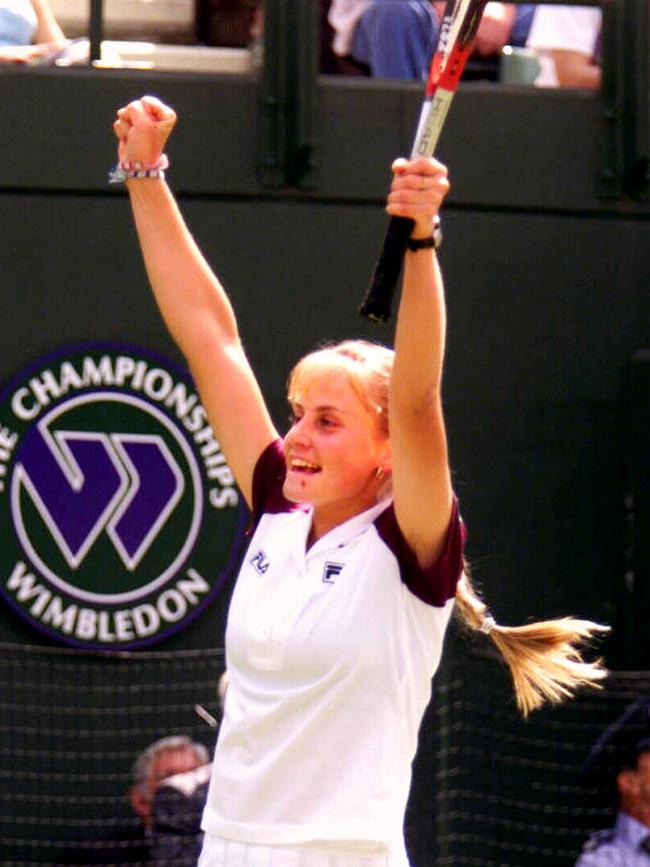 However, later in 1999, Dokic would get her revenge, defeating Hingis 6-2 6-0 at Wimbledon, becoming the lowest ranked player (she was 129 in the world) to defeat a top seed at a grand slam in the Open era. She also defeated 9th seed Mary Pierce in the fourth round before she was defeated by American qualifier Alexandra Stevenson in the quarterfinals. She ultimately finished the year ranked No. 43. Photo: David White