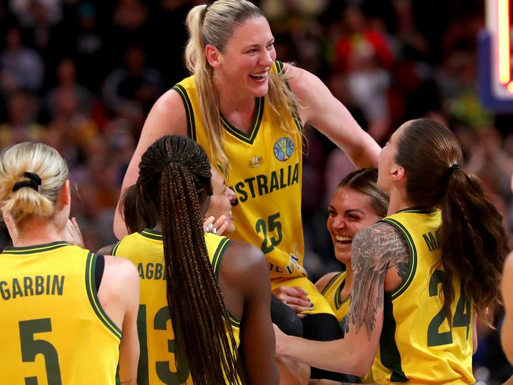 Lauren Jackson celebrates after playing her final Opals game during the 2022 FIBA Women's Basketball World Cup third place match between Canada and Australia. Photo: Kelly Defina/Getty Images.