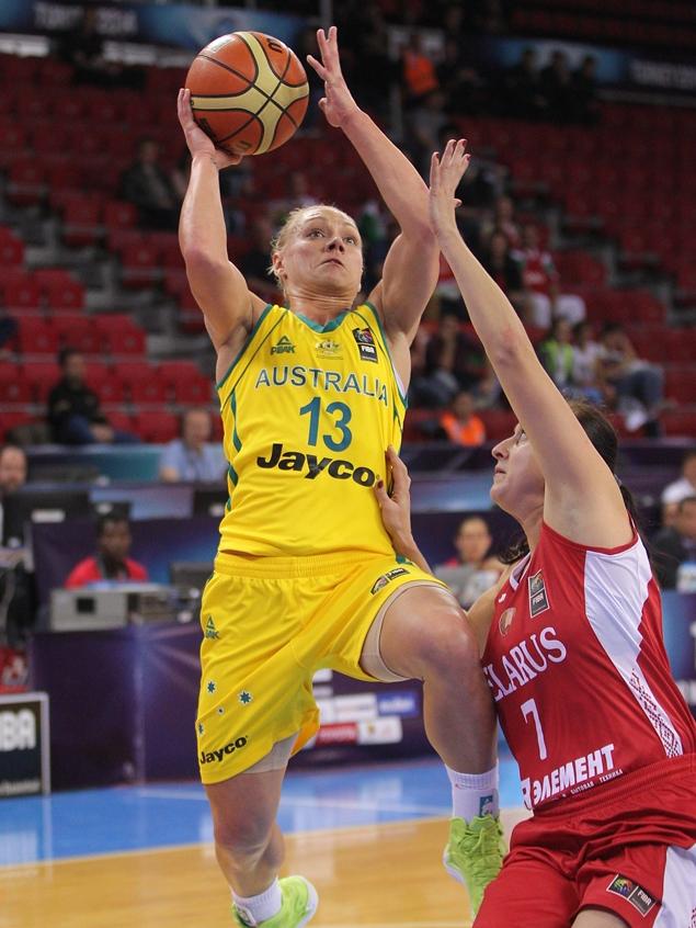 Erin Phillips in action for the Australian Opals against Belarus at the basketball world championships.