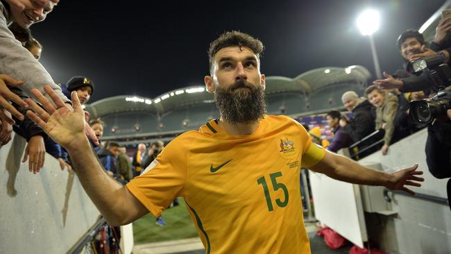 Mile Jedinak.