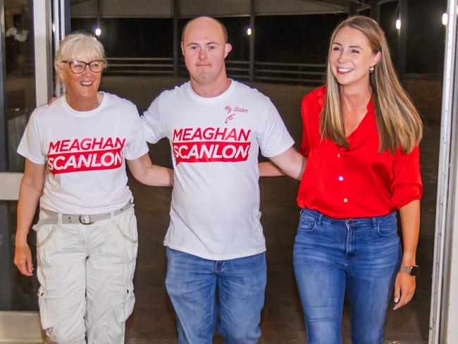 Meaghan Scanlon arrives at Country Paradise Parklands in Nerang with her mum Margaret and brother Callum. Picture: Nigel Hallett.