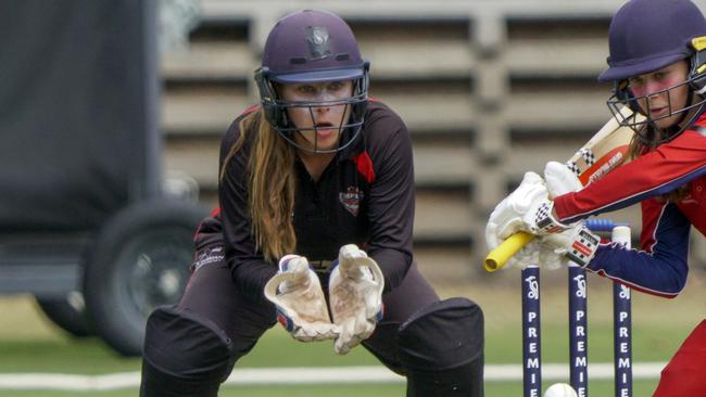 Essendon Maribyrnong Park wicketkeeper Tia Davidge. Picture: Valeriu Campan