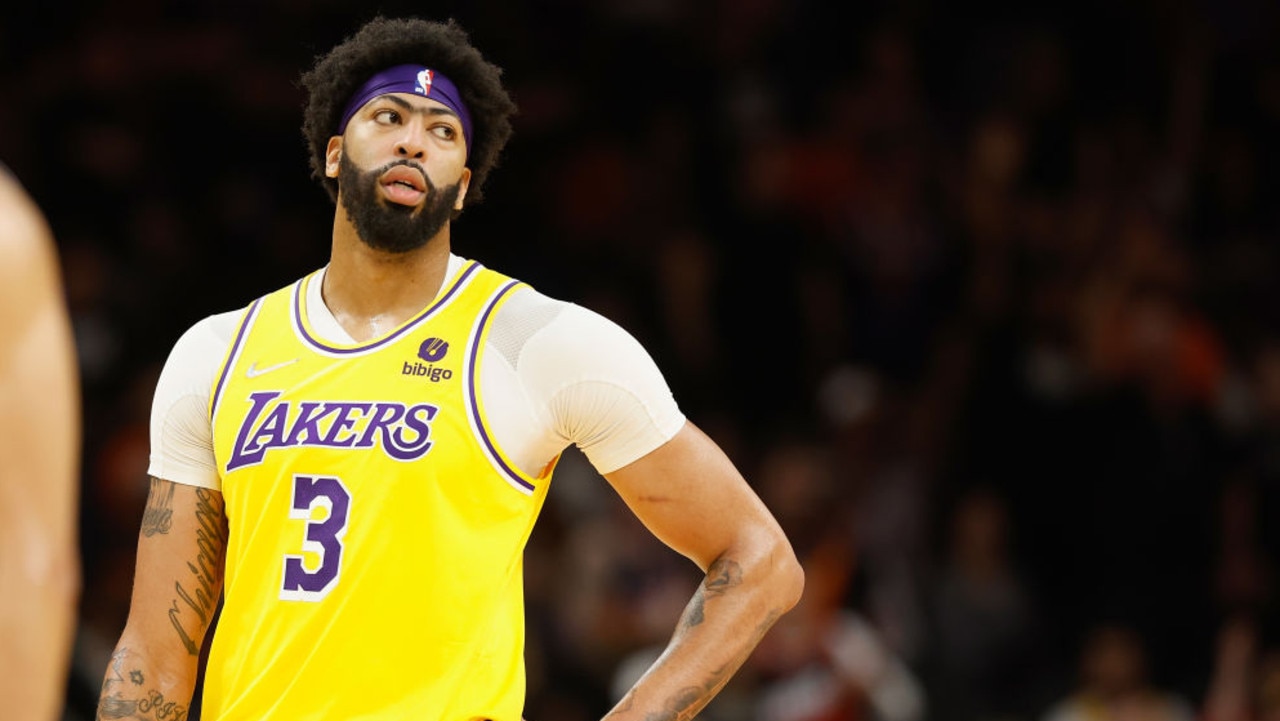 Lakers' Anthony Davis will not trade numbers with LeBron this