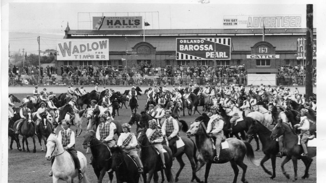 Royal Adelaide Show, 1964. Scottish country dancing on horseback was performed by about 200 young riders from 10 pony clubs. Horses and riders are shown preparing to leave the ring. Photo: Dick Joyner.