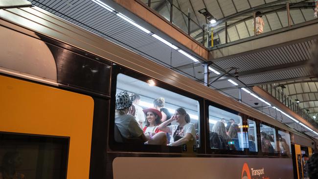 Train commuters are being warned of the shut down of the Sydney train network from Thursday night. Picture: NewsWire / Flavio Brancaleone