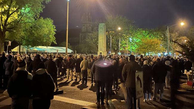 Around 4000 people huddled on a chilly Sturt Street for the Ballarat Dawn Service.