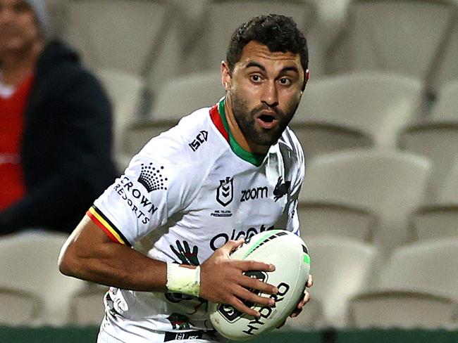 Rabbitoh's Alex Johnston scores a try during the NRL Indigenous Round match between the St. George-Illawarra Dragons and South Sydney Rabbitohs at Kogarah oval. Picture. Phil Hillyard