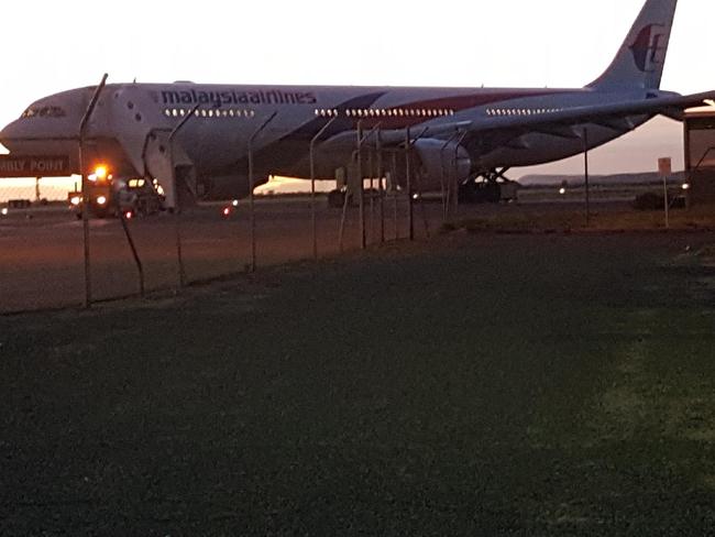 Malaysia Airlines plane makes an emergency landing at Alice Springs Airport. 18 January, 2018. Picture: SUPPLIED