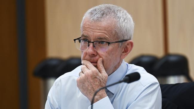 One Nation senator Malcolm Roberts asked how many branches had been closed over the last year. Picture: NCA NewsWire / Martin Ollman