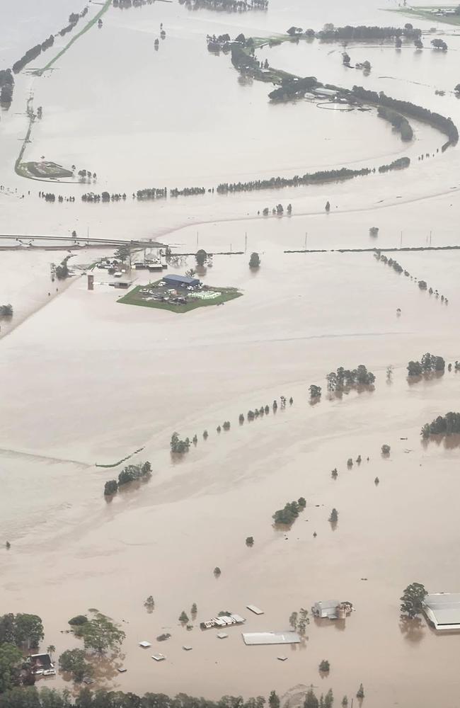 Flooding further south in the Hunter Region – Fitzgerald bridge at Raymond Terrace on Wednesday May 21, 2025. Flooding has inundated the town. Credit: Facebook/Andrew Smee