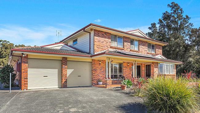 Rent on this home in the Shellharbour area has dropped $50 per week. It was listed at $900 per week in January 2024. It had been $950 per week in 2023.