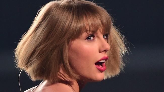 Taylor Swift Slammed for Attacking Critic Who Linked Her to the