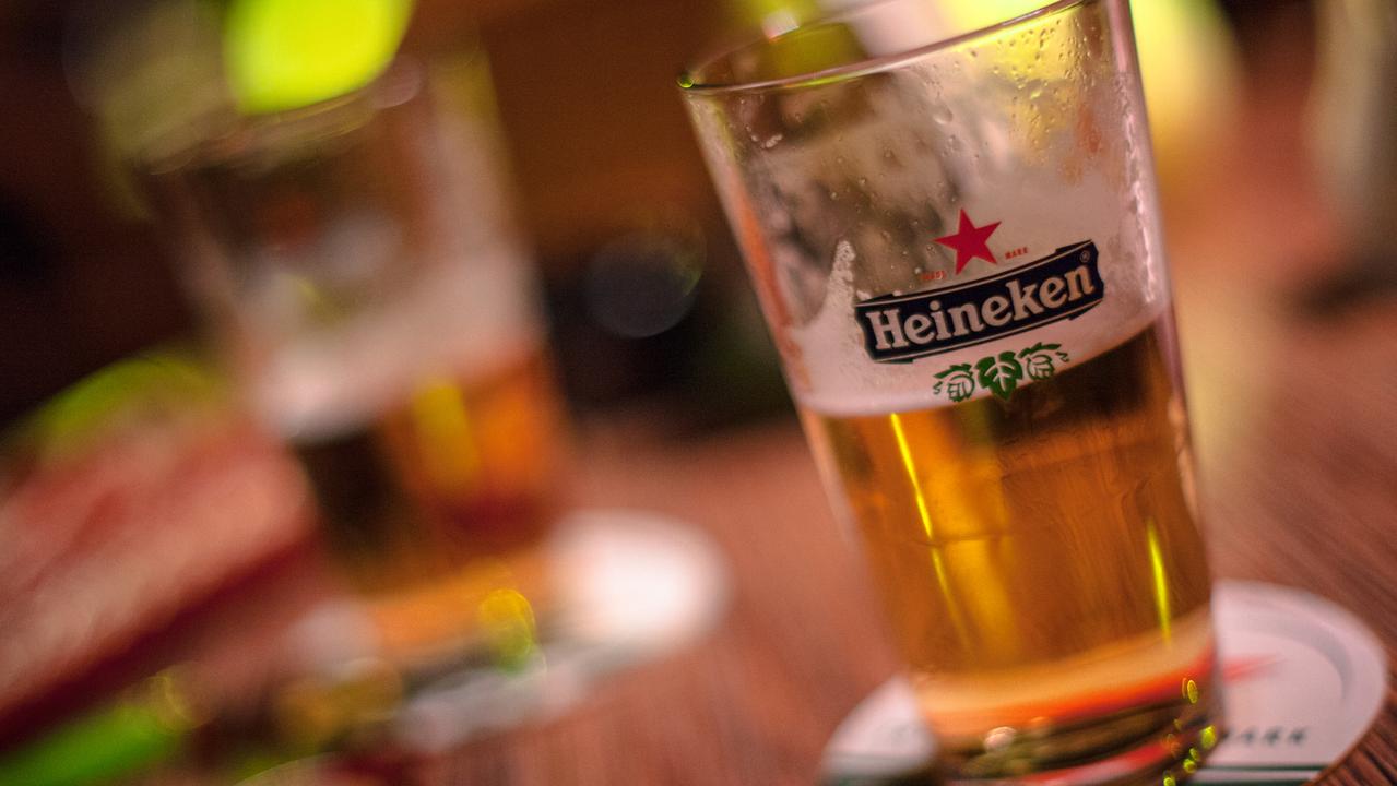 Heineken sells off Russian beer business for €1