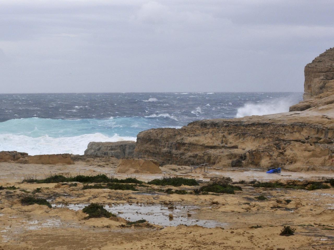 Malta’s Azure Window, as seen in Game of Thrones, has collapsed | escape