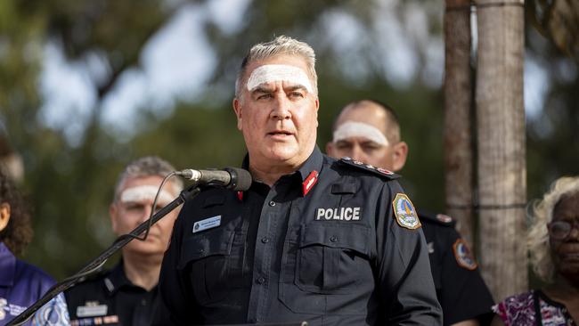 NT Police Commissioner Michael Murphy delivers an apology to First Nations people at Garma. He pledges to eliminate racism and is determined to improve relations between police and First Nations people. Photography Teagan Glenane / YYF