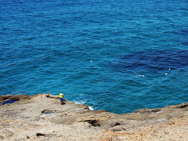 The emergency beacons will be ideal at secluded and unpatrolled beaches, such as the notorious Snapper Point. Picture: Sue Graham