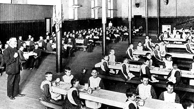 Mealtime at Randwick Asylum for Destitute Children.