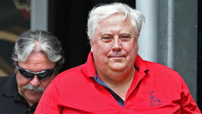 Clive Palmer wants the Federal Government to take action to prevent Whyalla steelmaker Arrium facing a similar fate to his Queensland Nickel plant.