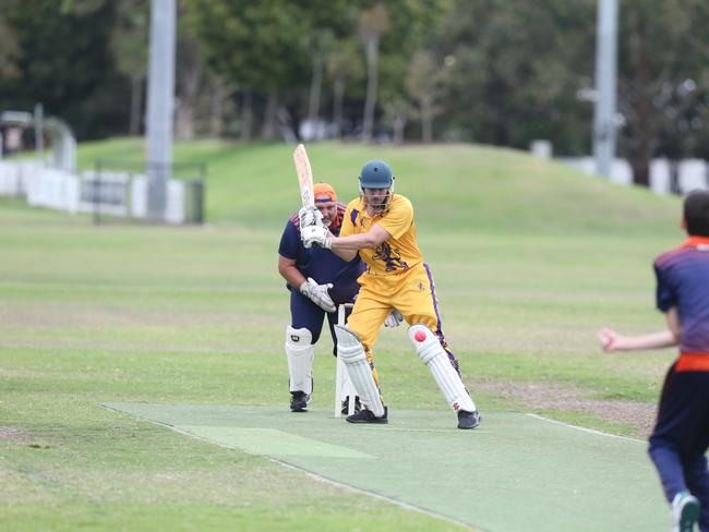 Palm Beach Currumbin (batting) vs. Runaway Bay in the Community Div 3 competition. Harley Richards. 25 November 2023 Palm Beach Picture by Richard Gosling
