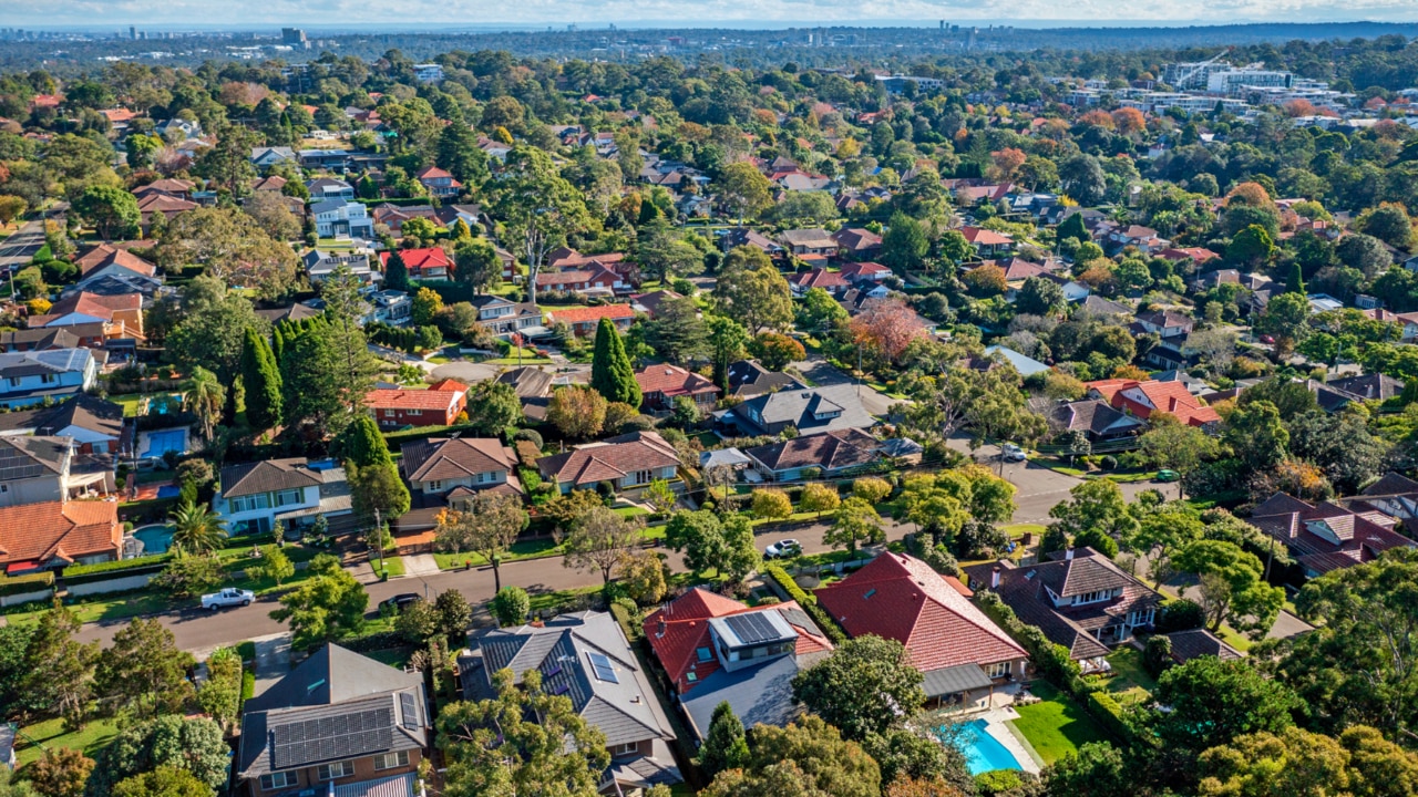 ‘Transformative’: Rental freeze plan could see Australians save billions