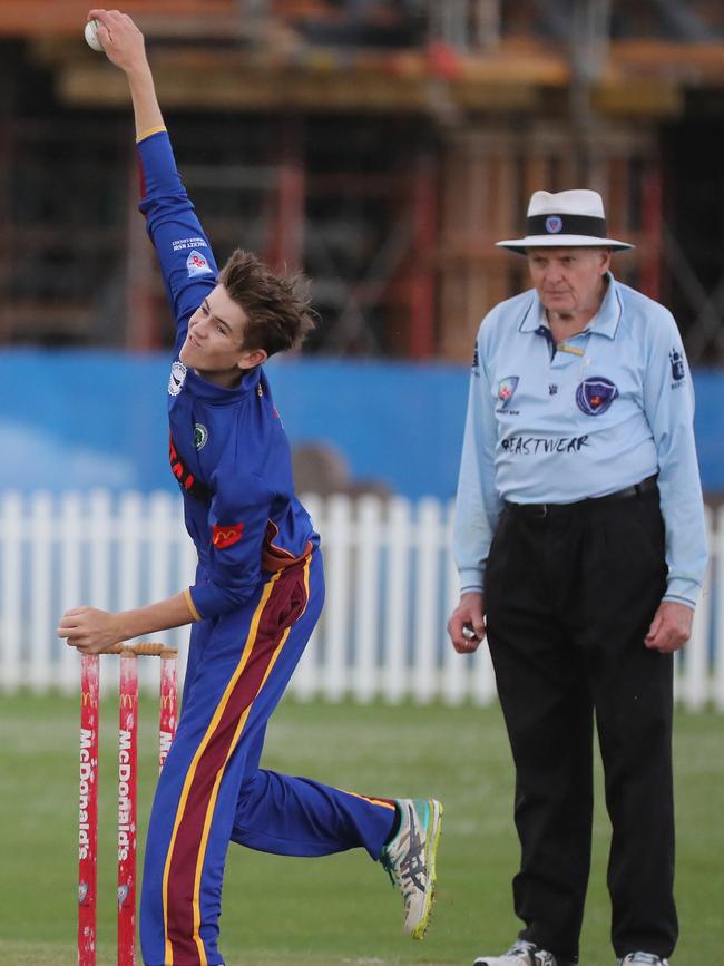 Riley Mackay bowling leg spin for Northern District. Picture: Jeremy Ng