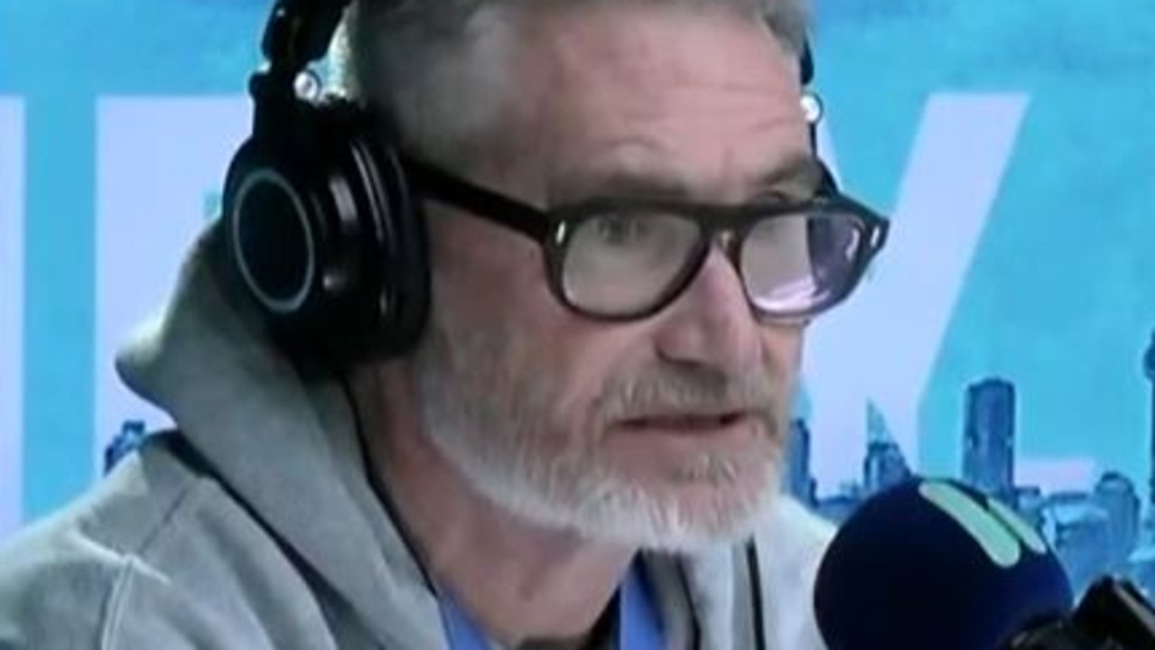 Dave Hughes left 'traumatised' after being mugged while buying family  dinner | news.com.au — Australia's leading news site