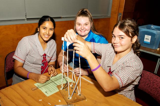 Harleen Kaur, Emily O'Brien from JCU and Anna Crossan from Whitsunday Anglican School at the Science and Engineering Challenge hosted by Whitsunday Anglican School in Mackay. Picture: Michaela Harlow