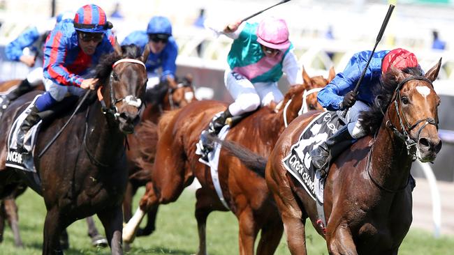 Cross Counter races away to win the 2018 Melbourne Cup. Picture: Michael Klein