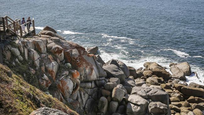 People on the walkway on Granite Island. Picture: Mike Burton