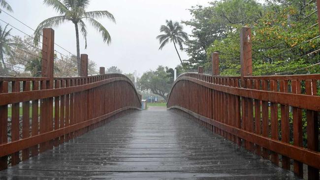 Downpour of rain from ex-Tropical Cyclone Owen in Airlie Beach. Picture: Claudia Alp