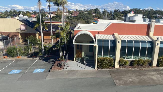 Shots of the closed wing of Carindale Shopping Centre, where Hungry Jacks and Sizzler used to be.